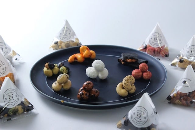 【父の日のプレゼント】すえひろやっつまめ（個包装 豆菓子16個詰め合わせ）